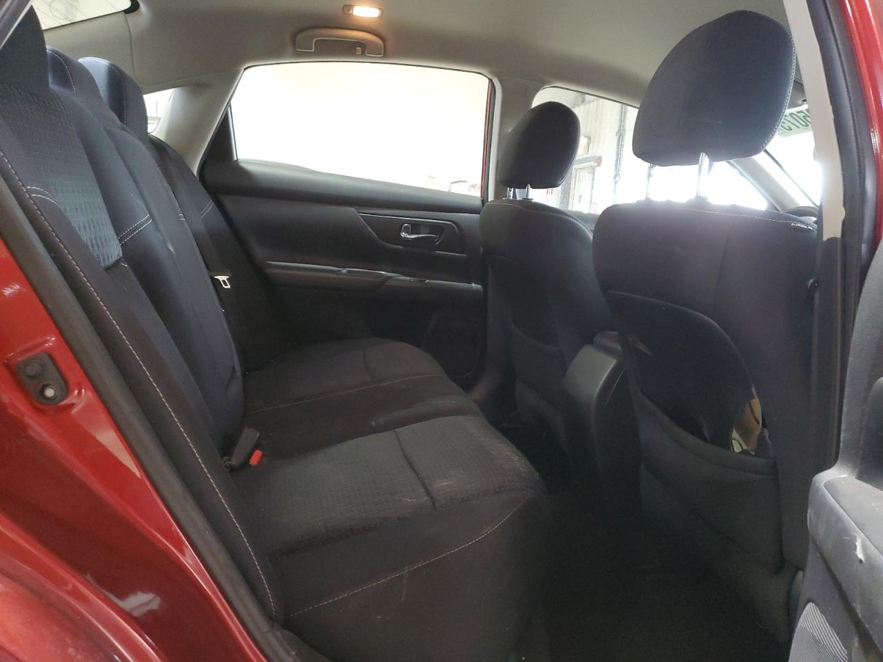 2016 Nissan Altima - Image 10
