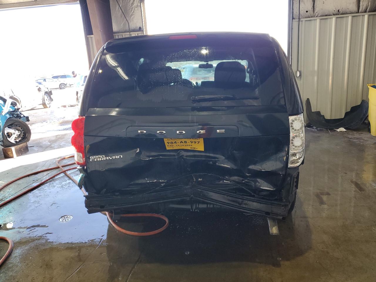 2017 Dodge Caravan - Image 6