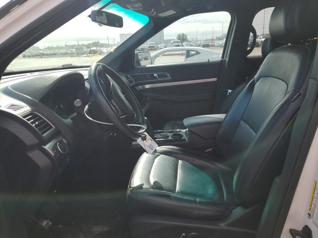 2016 Ford Explorer - Image 7