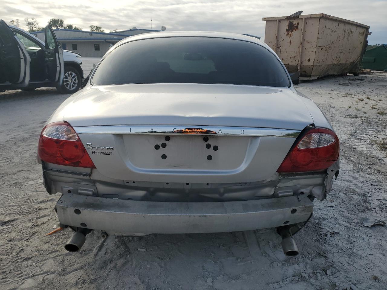 2005 Jaguar S-Type - Image 6