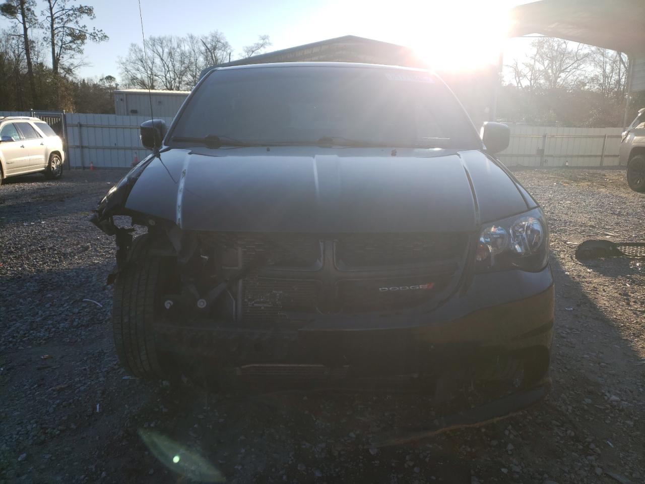 2018 Dodge Caravan - Image 5