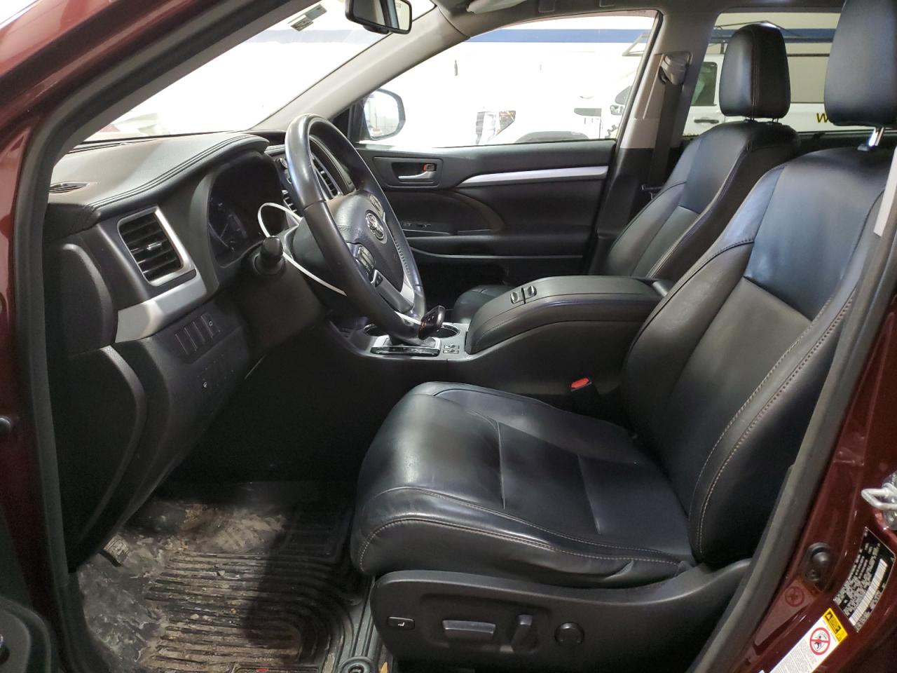 2016 Toyota Highlander - Image 7