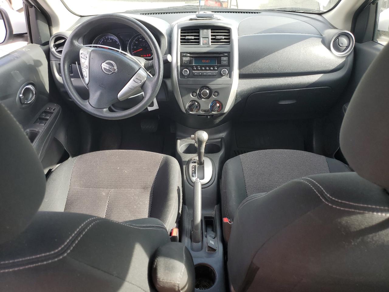 2015 Nissan Versa - Image 8