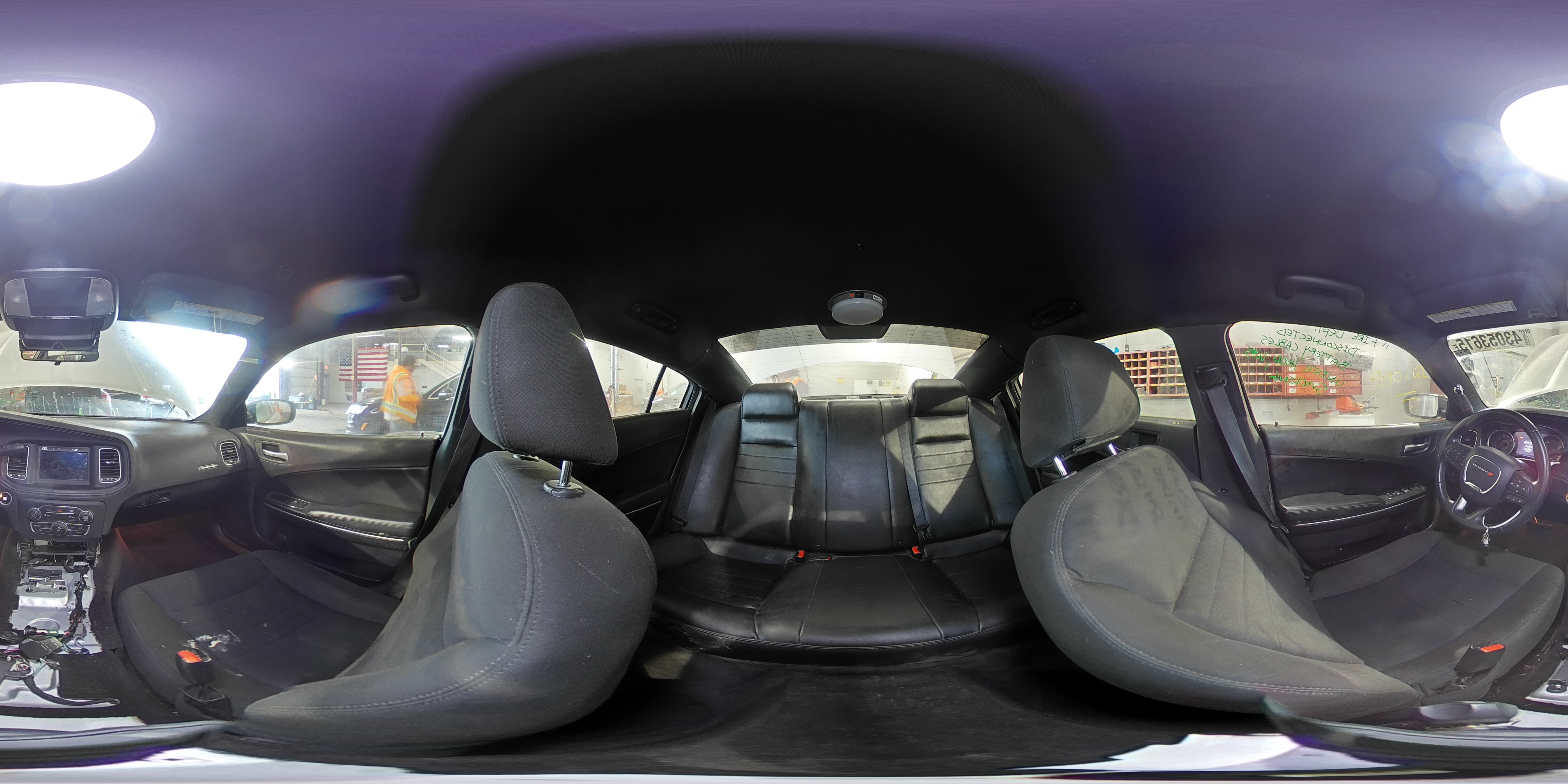 2018 Dodge Charger - Image 15