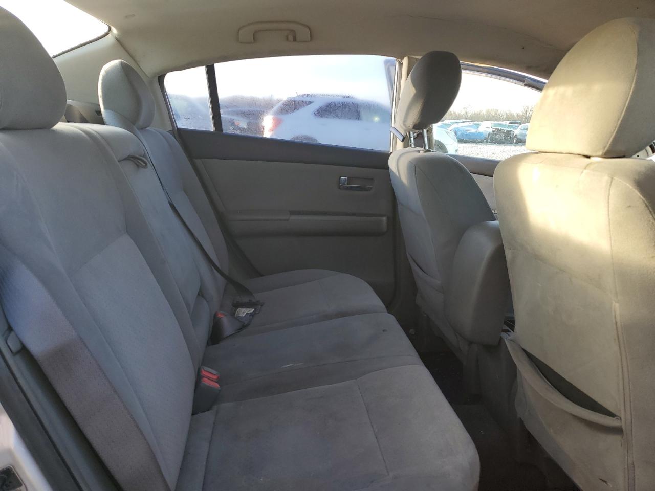 2009 Nissan Sentra - Image 10