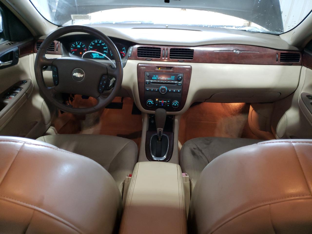 2008 Chevrolet Impala - Image 8