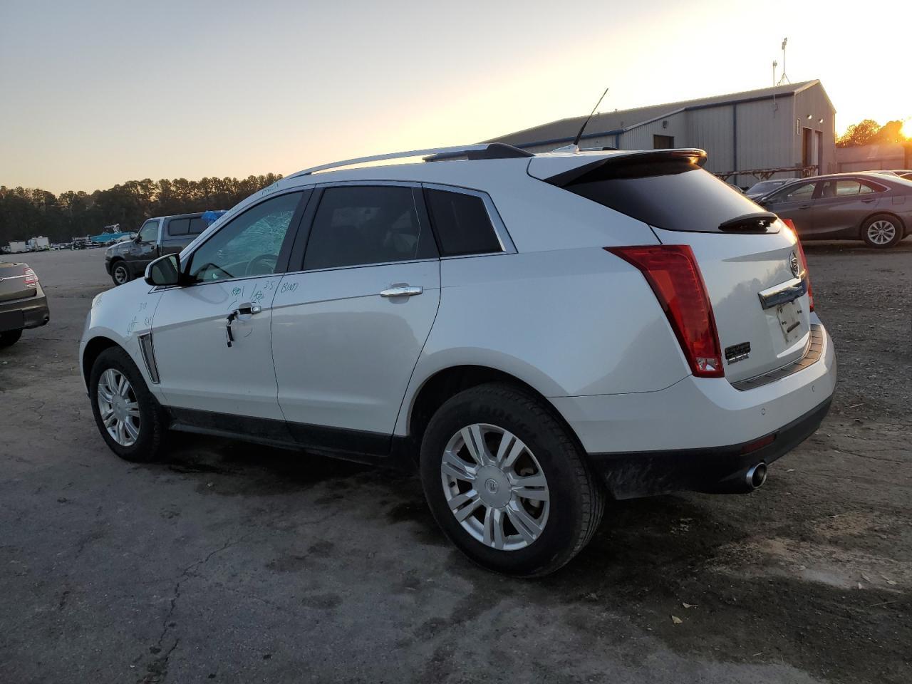 2014 Cadillac SRX - Image 2