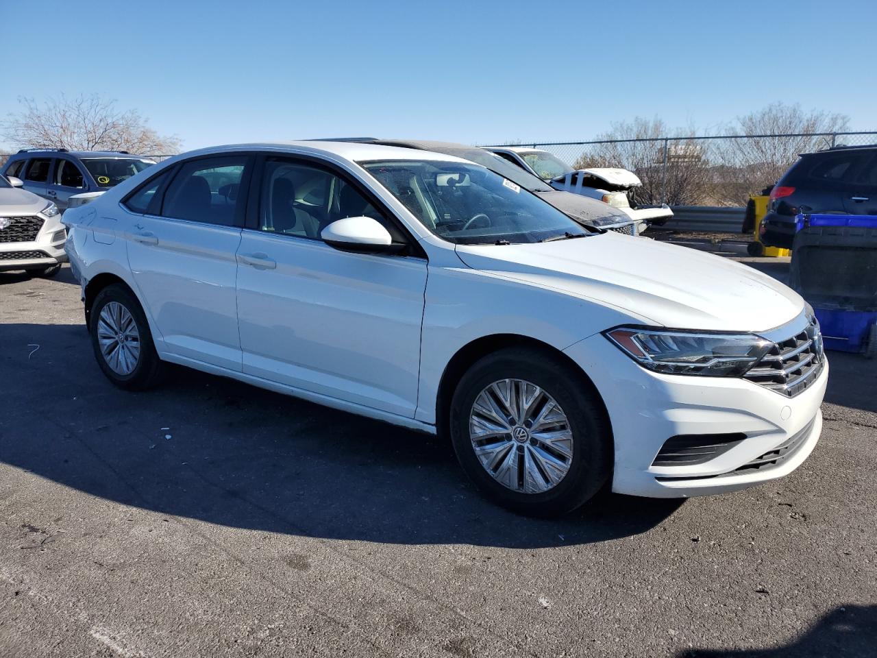 2019 Volkswagen Jetta - Image 4