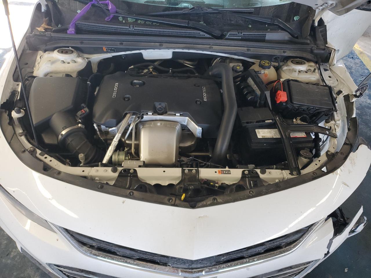 2017 Chevrolet Malibu - Image 11