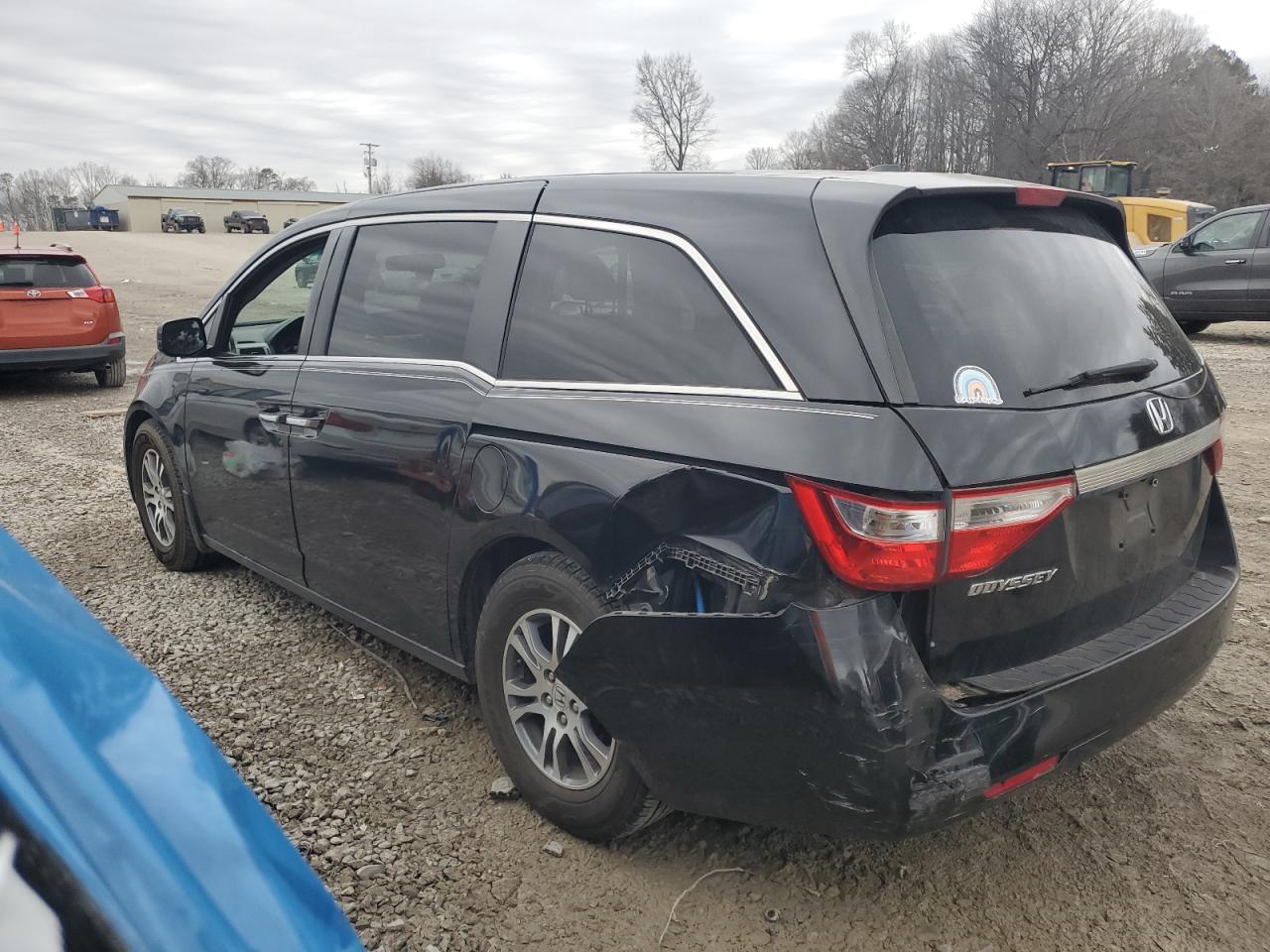 2011 Honda Odyssey - Image 2