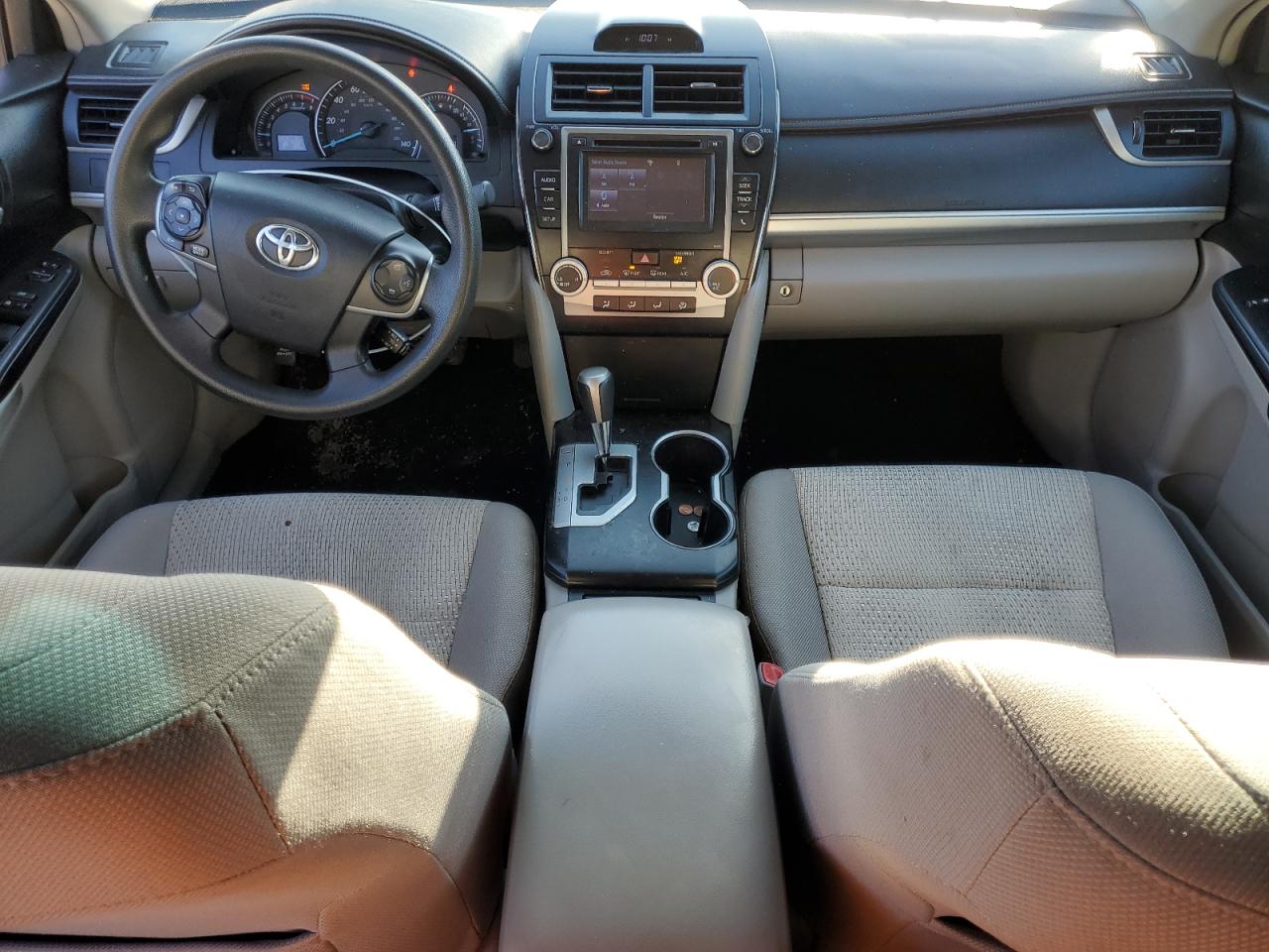 2014 Toyota Camry - Image 8