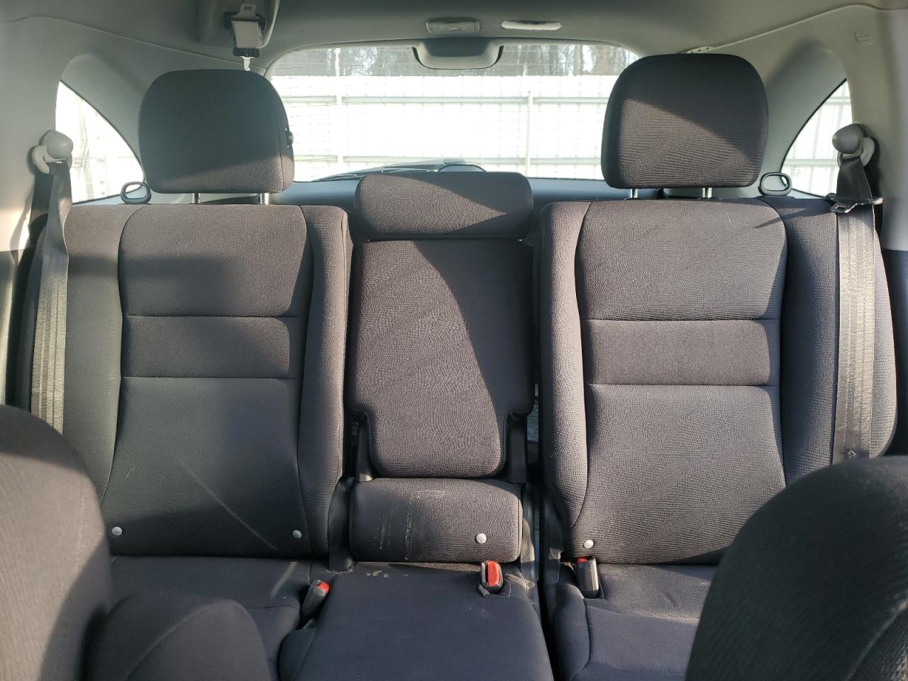 2011 Honda CR-V - Image 10