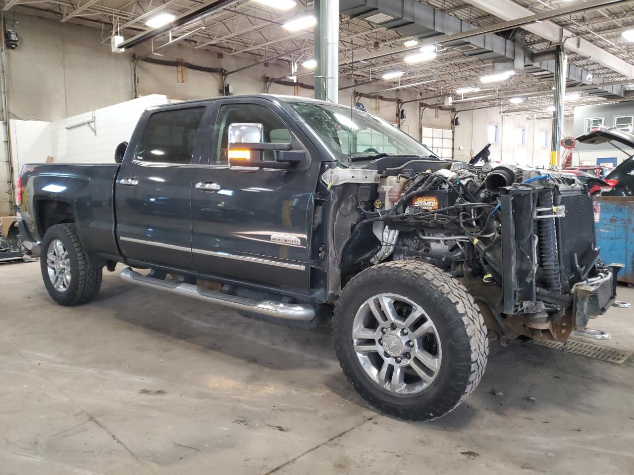 2017 Chevrolet Silverado - Image 4