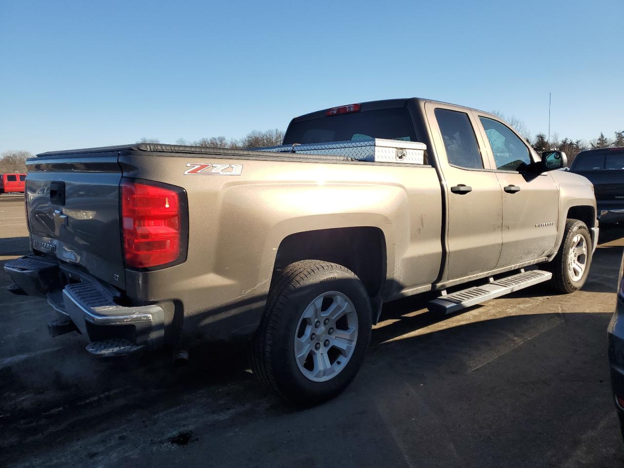 2014 Chevrolet Silverado - Image 3
