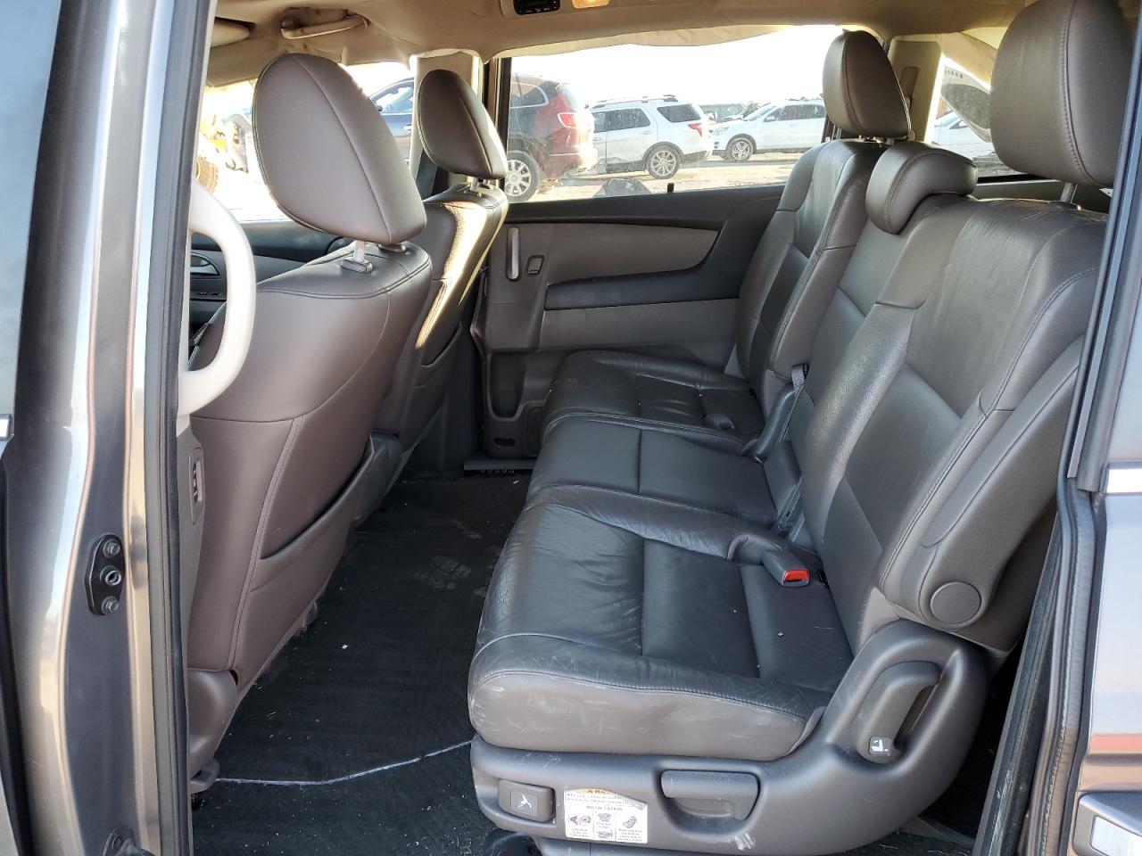 2012 Honda Odyssey - Image 11