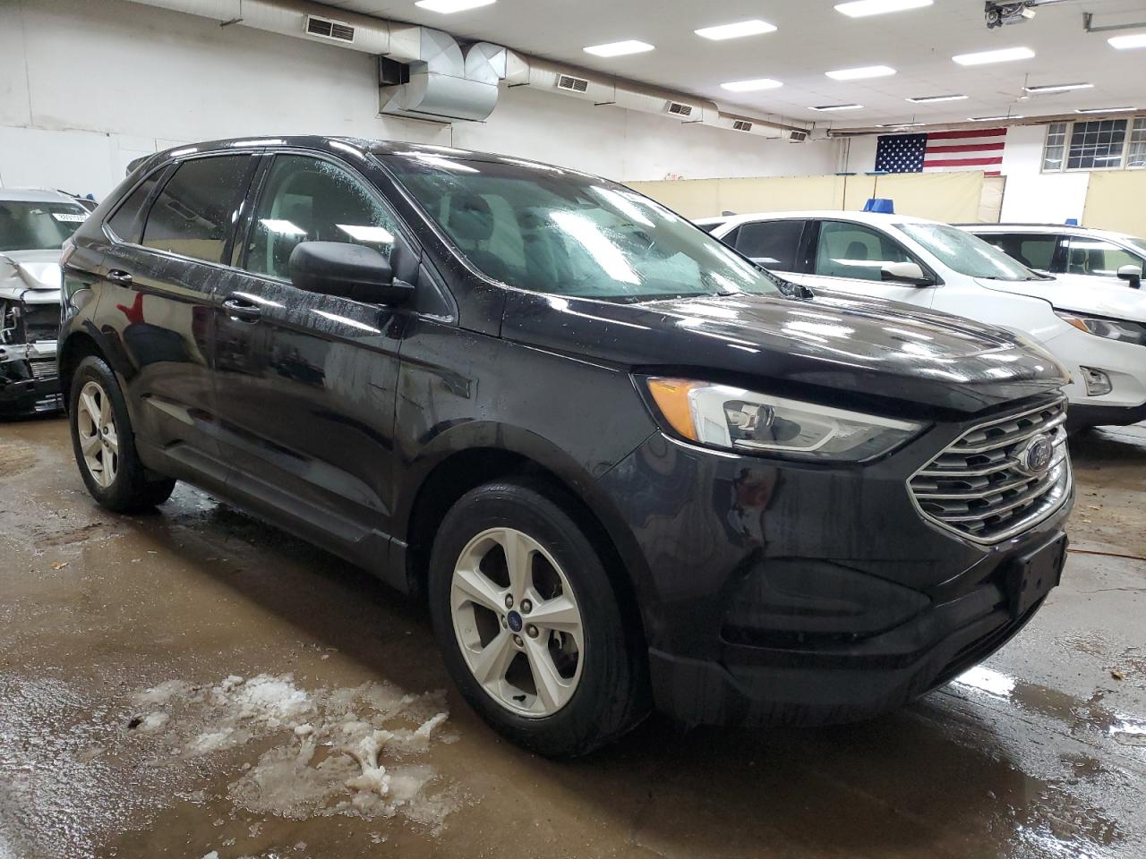 2019 Ford Edge - Image 4