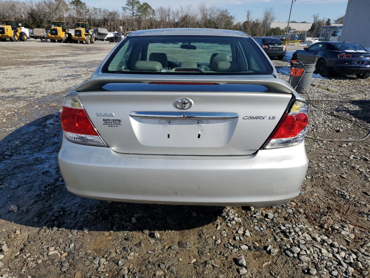 2005 Toyota Camry - Image 6