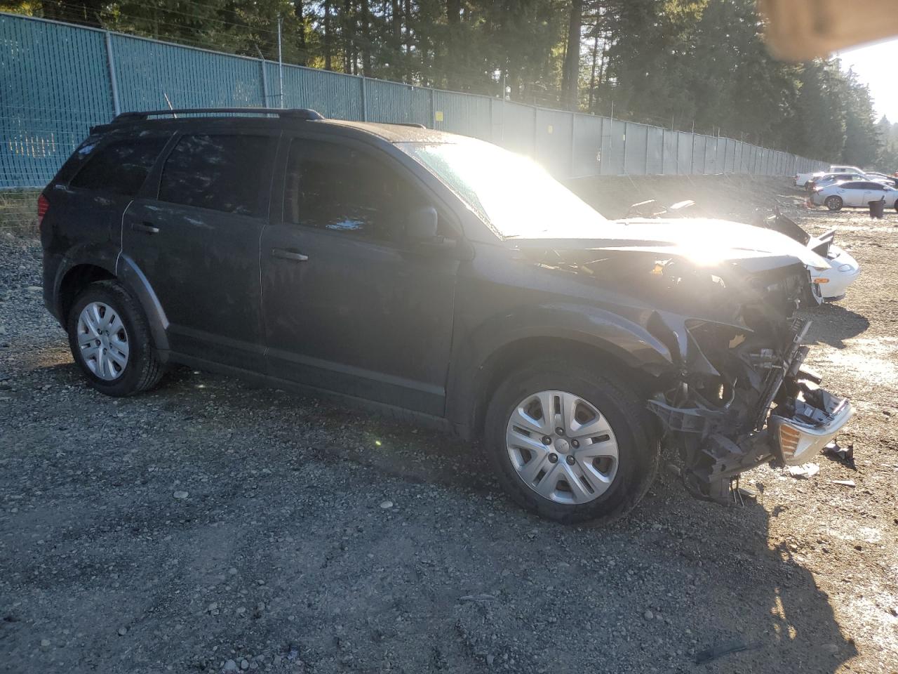 2016 Dodge Journey - Image 4