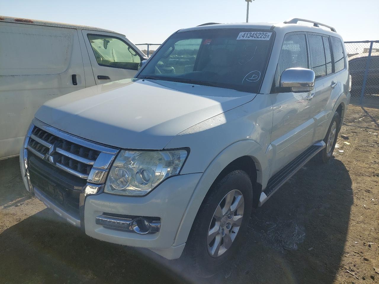 JE4MR62N5HJ707755 - 2017 Mitsubishi Pajero - #41345225