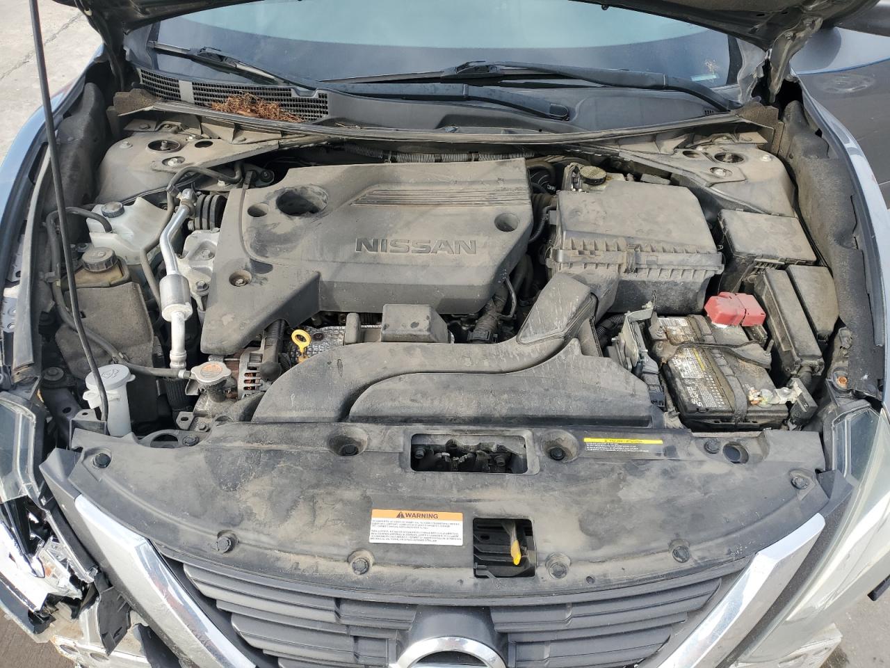 2016 Nissan Altima - Image 11