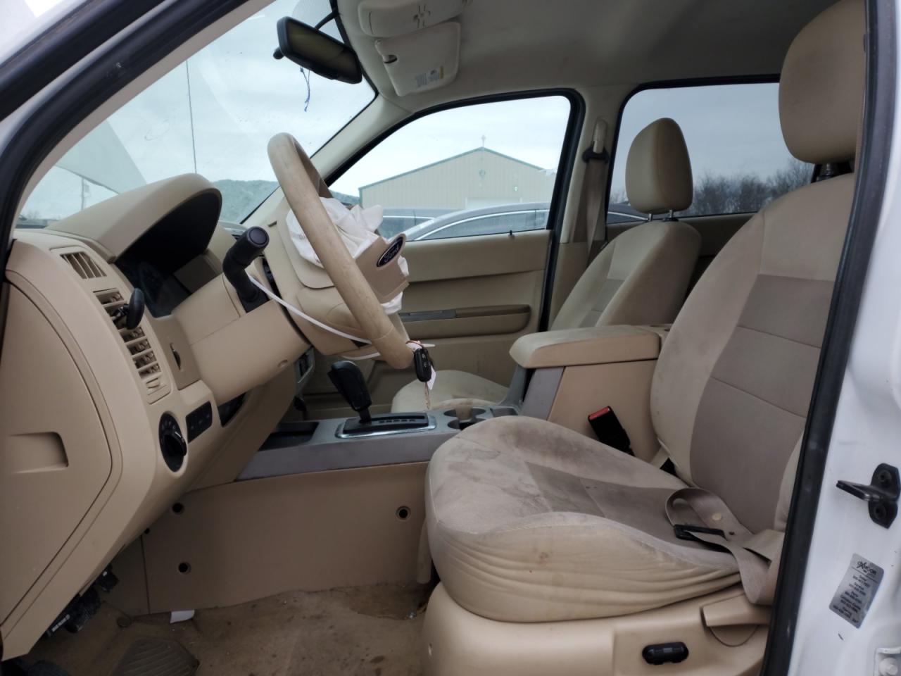 2008 Ford Escape - Image 7