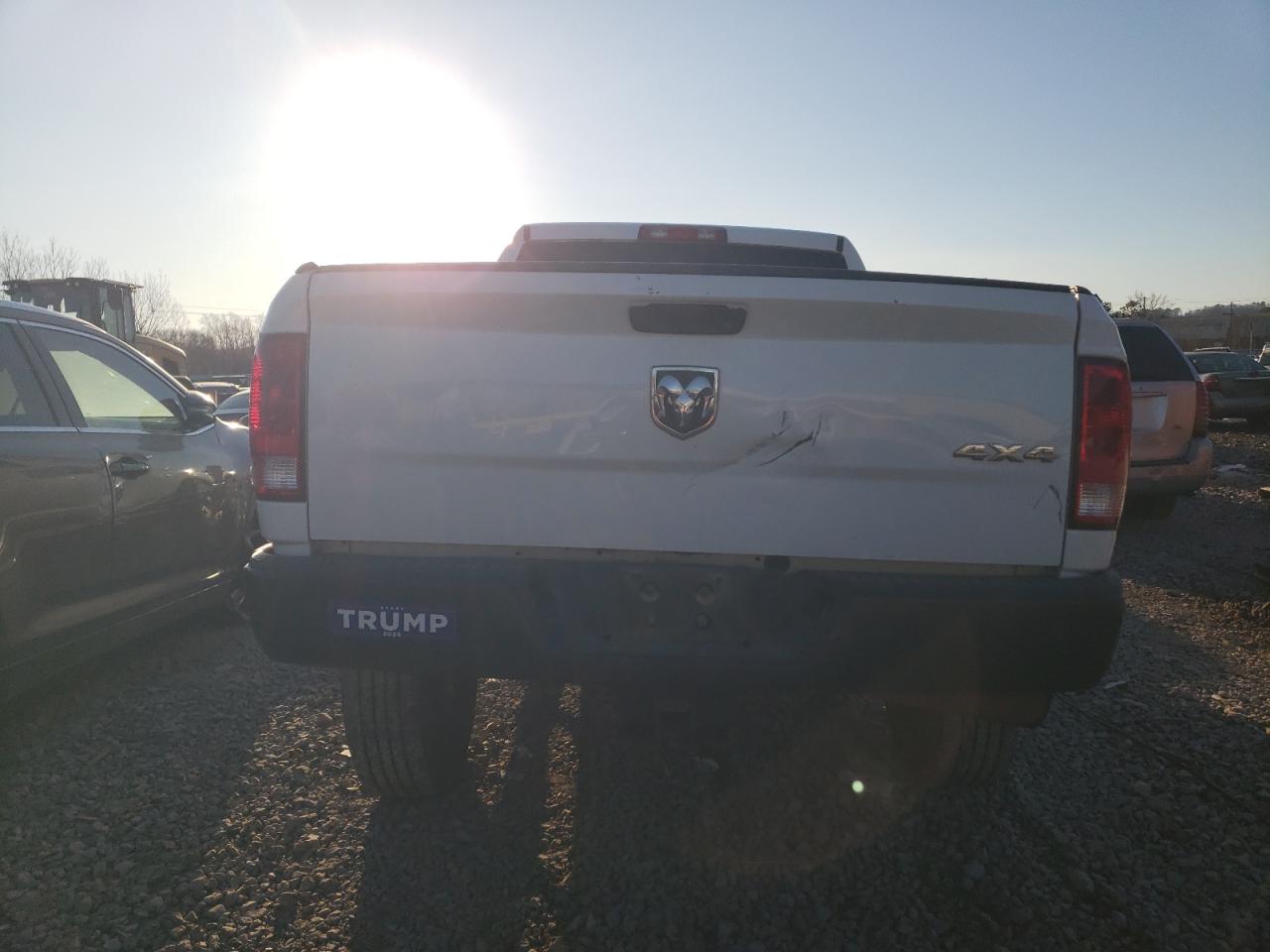 2018 RAM 3500 - Image 6