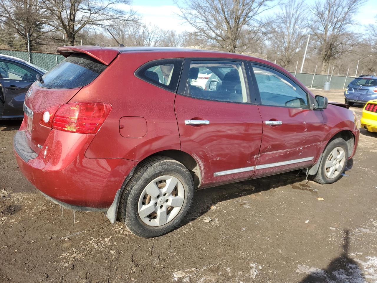 2012 Nissan Rogue - Image 3