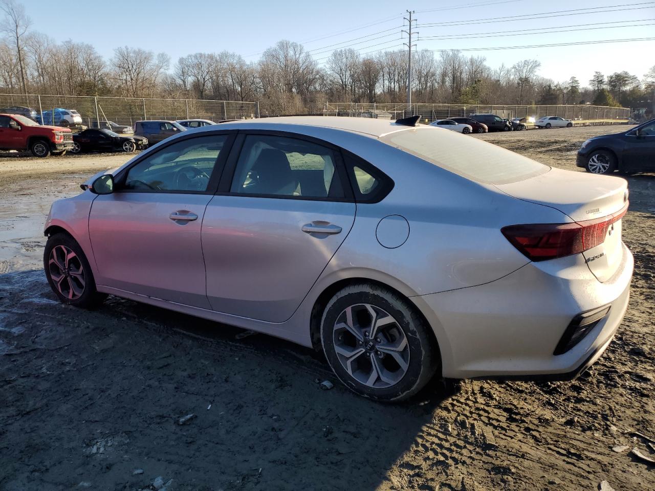 2019 Kia Forte - Image 2