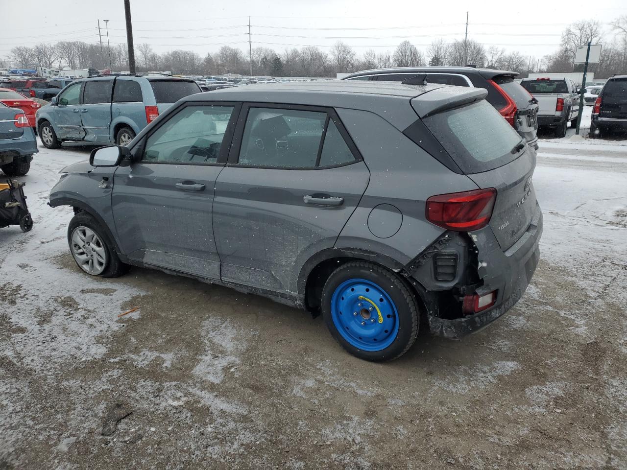 2022 Hyundai Venue - Image 2