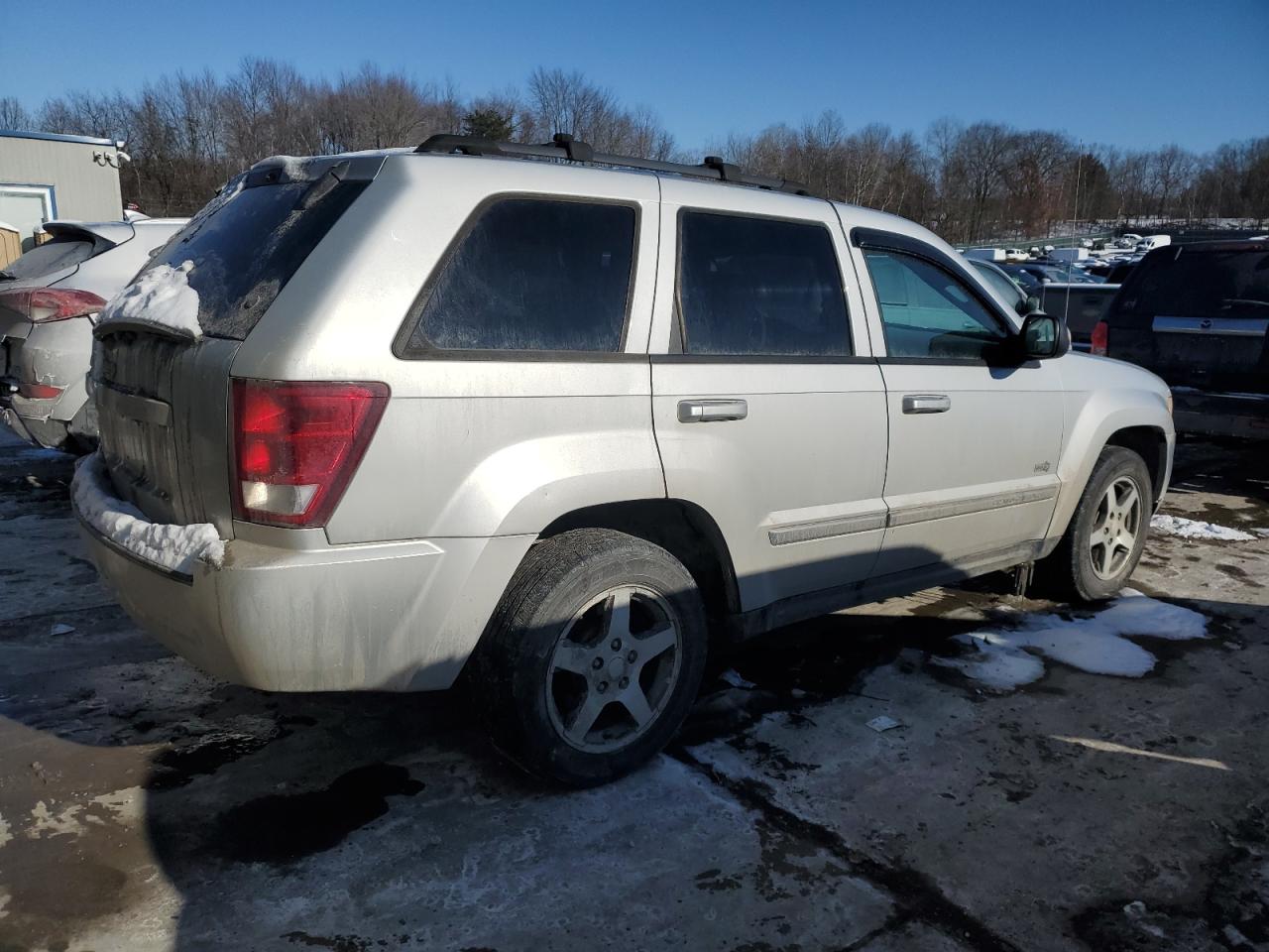 2006 Jeep Grand Cherokee - Image 3
