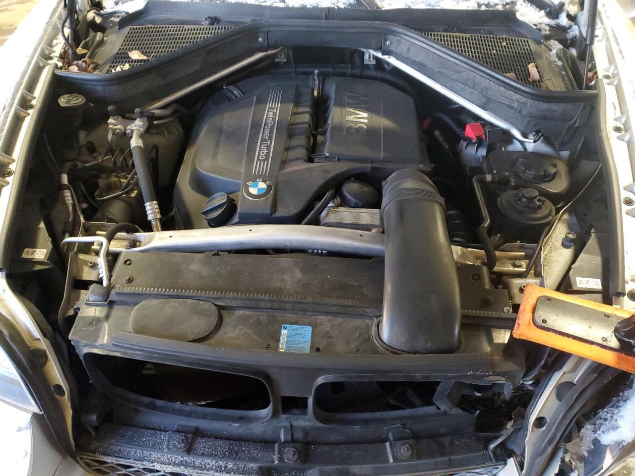 2011 BMW X6 - Image 12