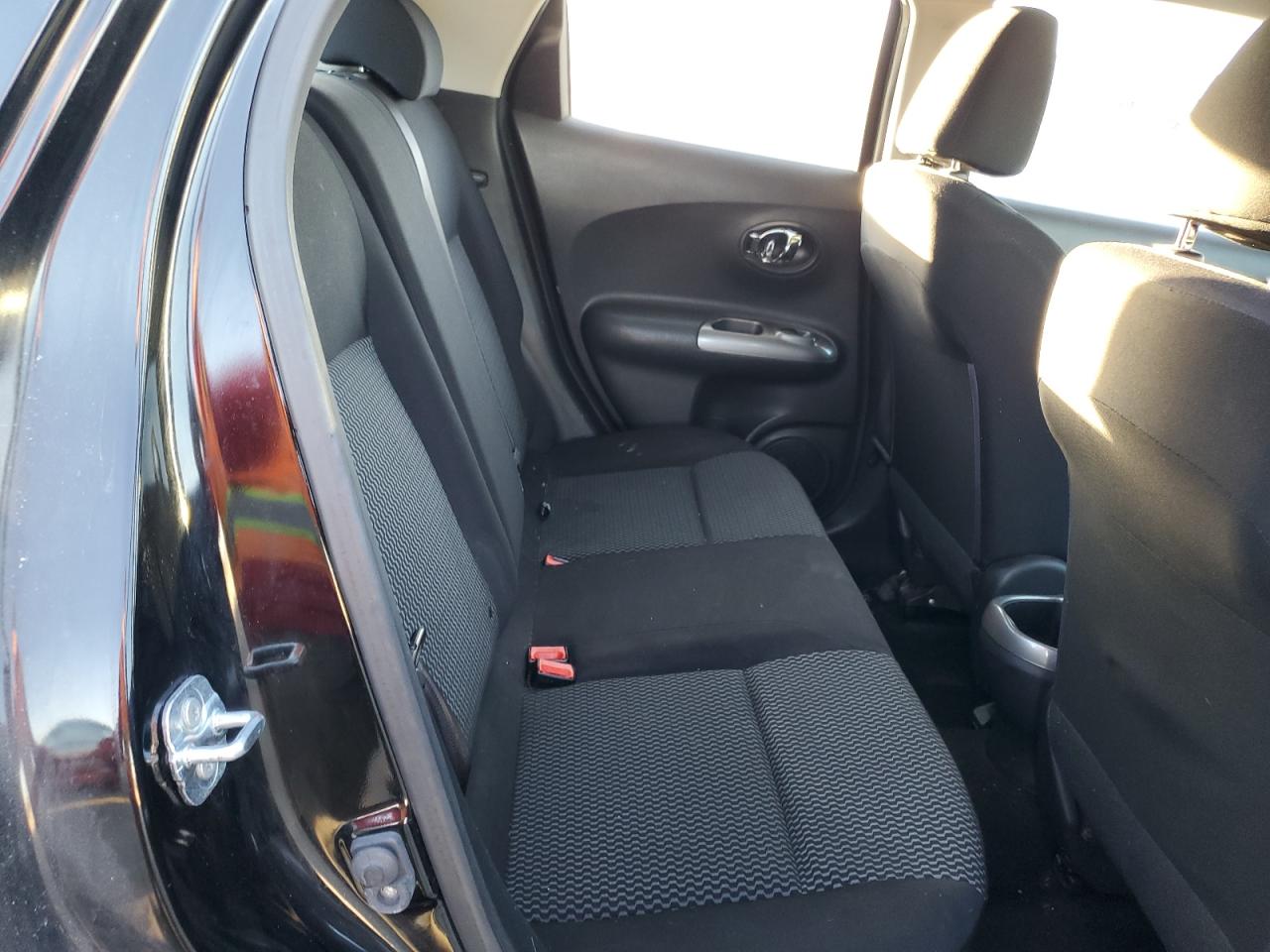 2015 Nissan Juke - Image 12
