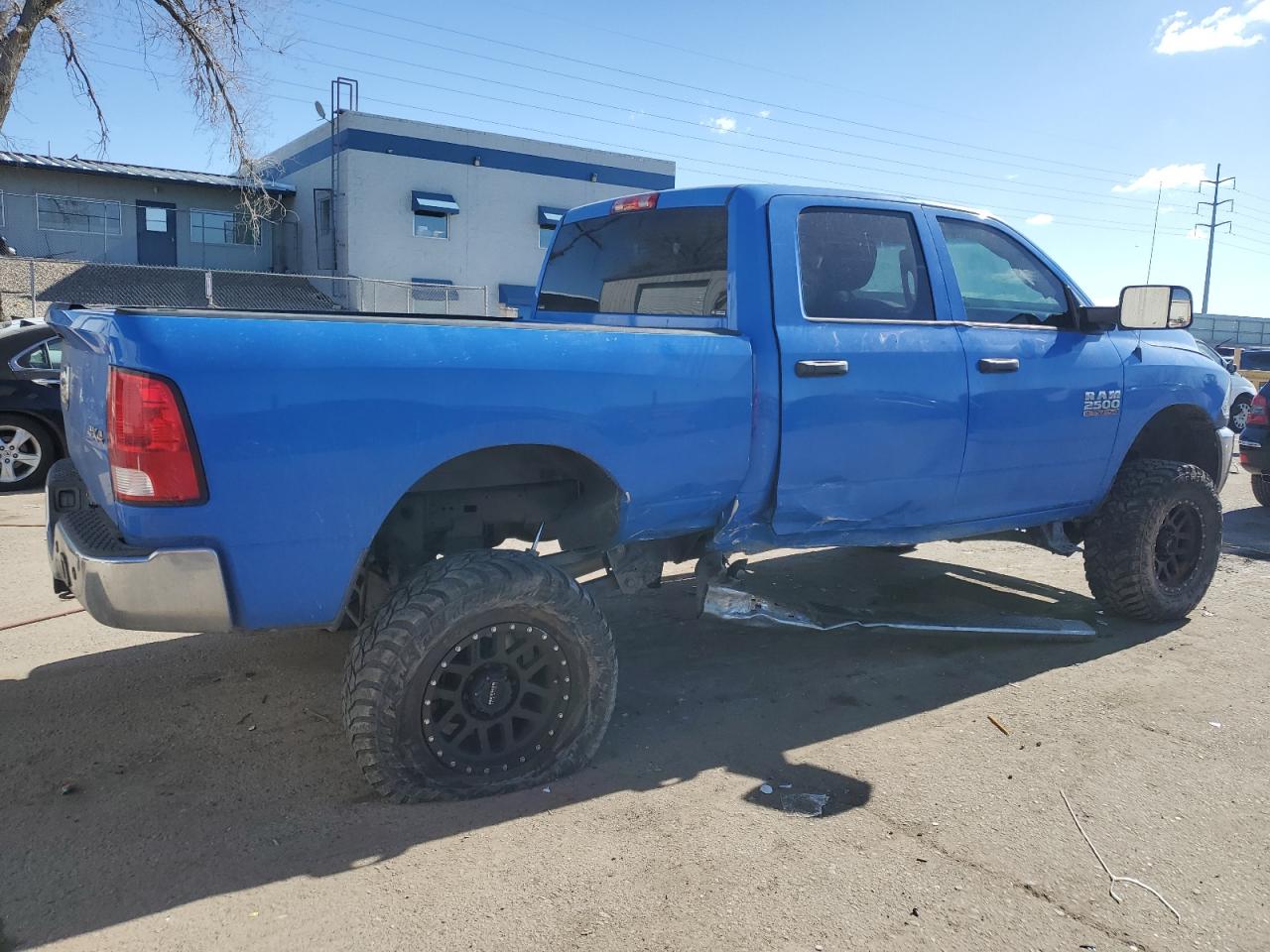 2015 RAM 2500 - Image 3