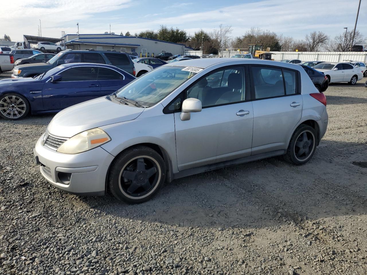 2007 Nissan Versa - Image 1