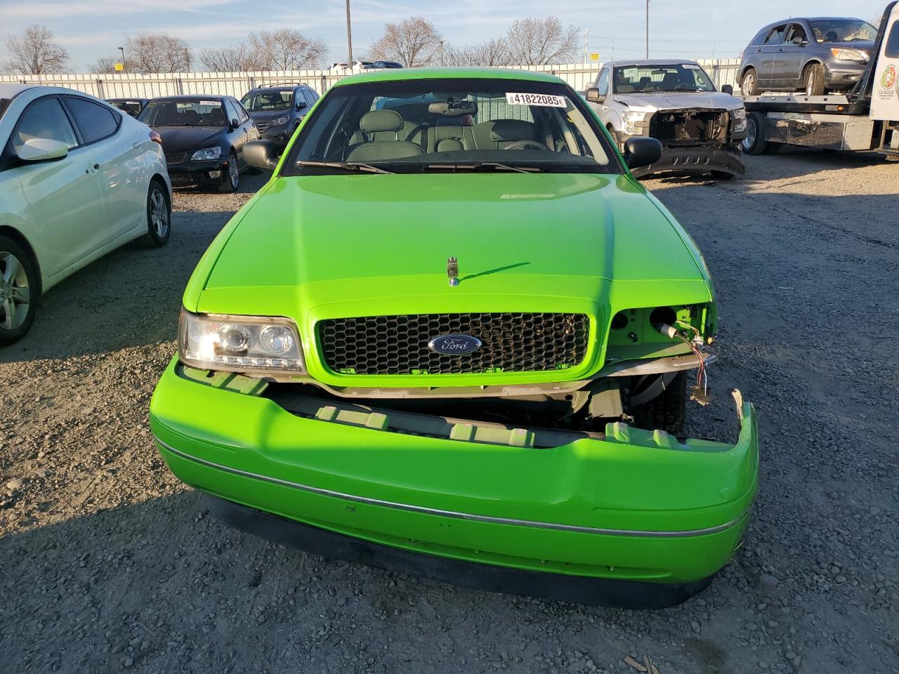 2004 Ford Crown Victoria - Image 5