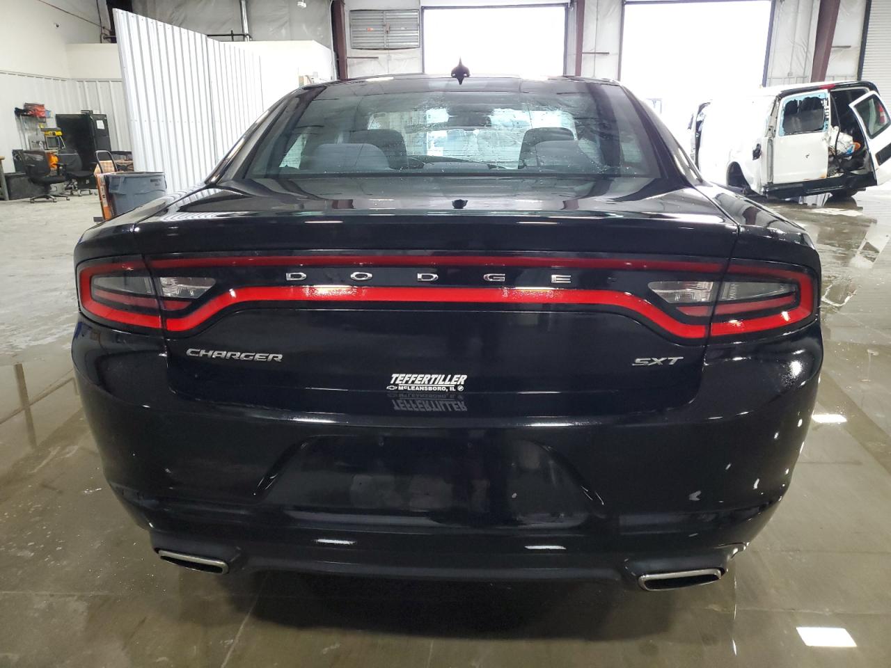 2017 Dodge Charger - Image 6