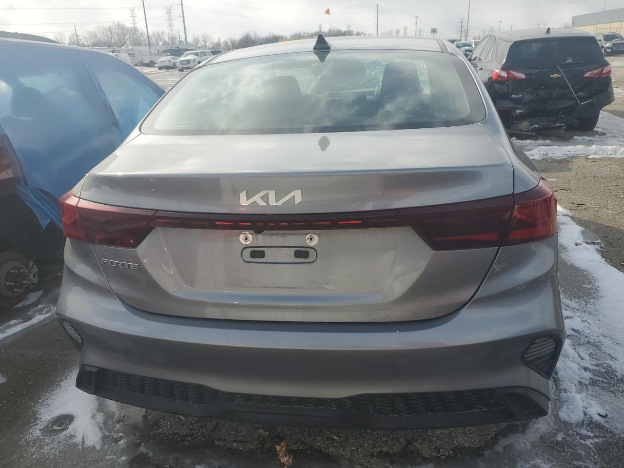 2023 Kia Forte - Image 6