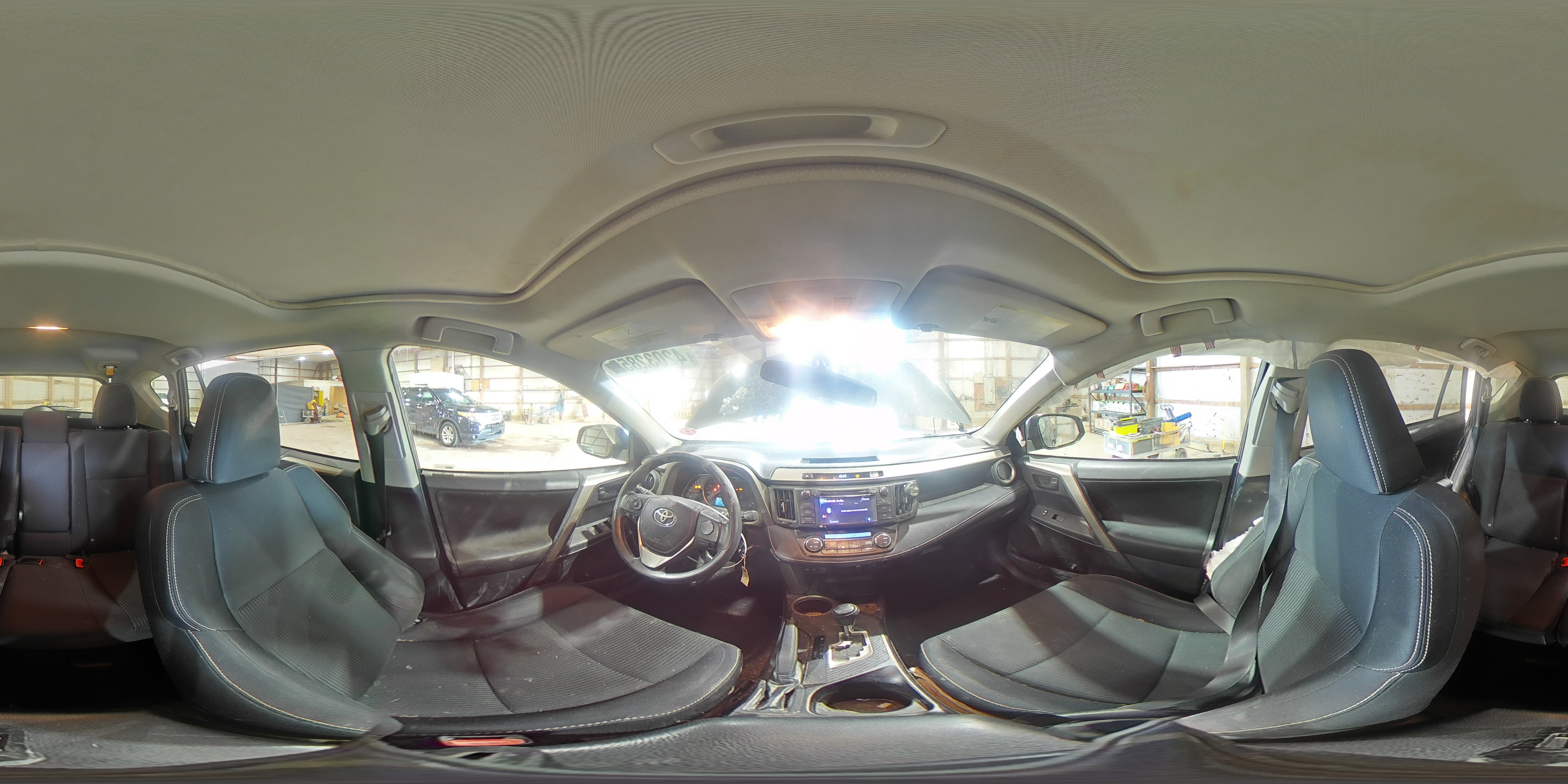 2013 Toyota RAV 4 - Image 14