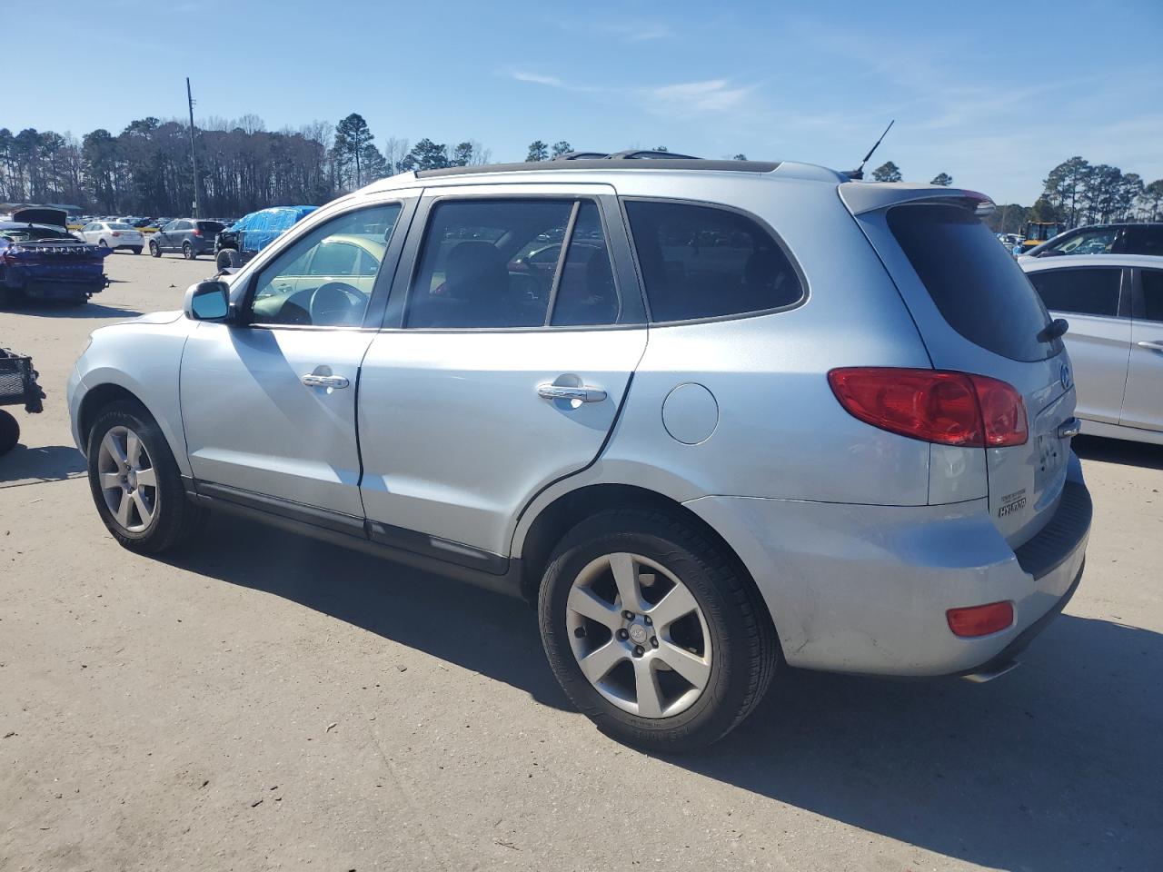 2007 Hyundai Santa Fe - Image 2
