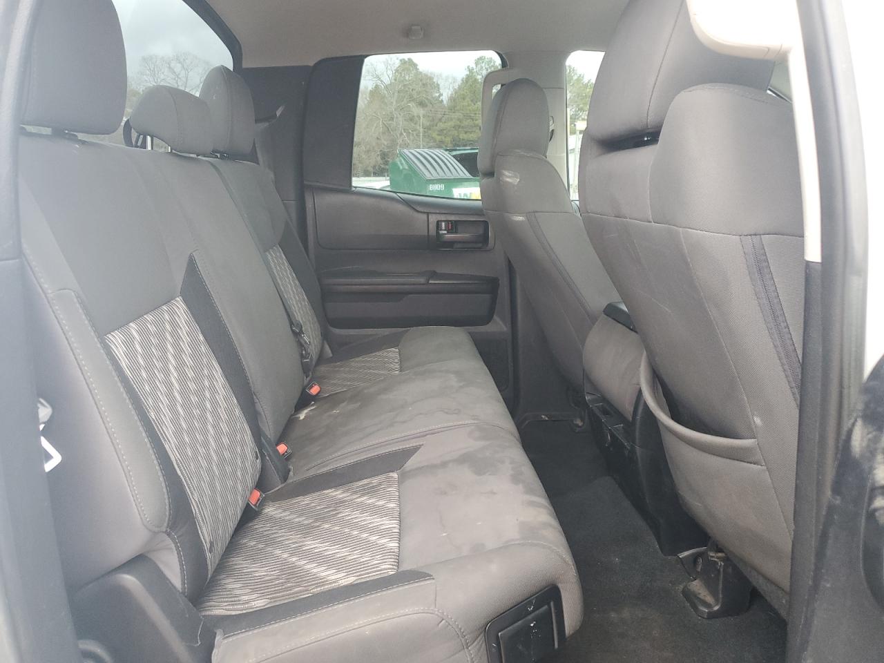 2018 Toyota Tundra - Image 10