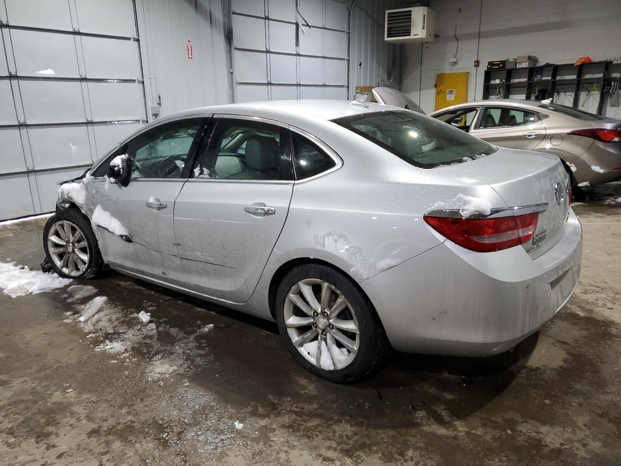 2014 Buick Verano - Image 2