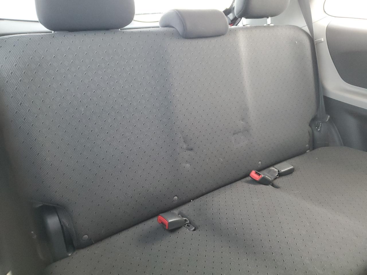 2009 Toyota Yaris - Image 10