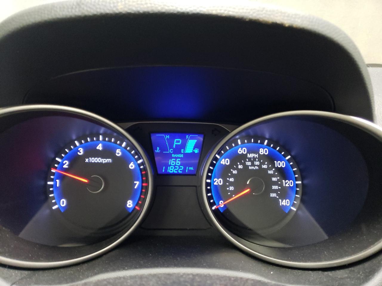 2010 Hyundai Tucson - Image 9