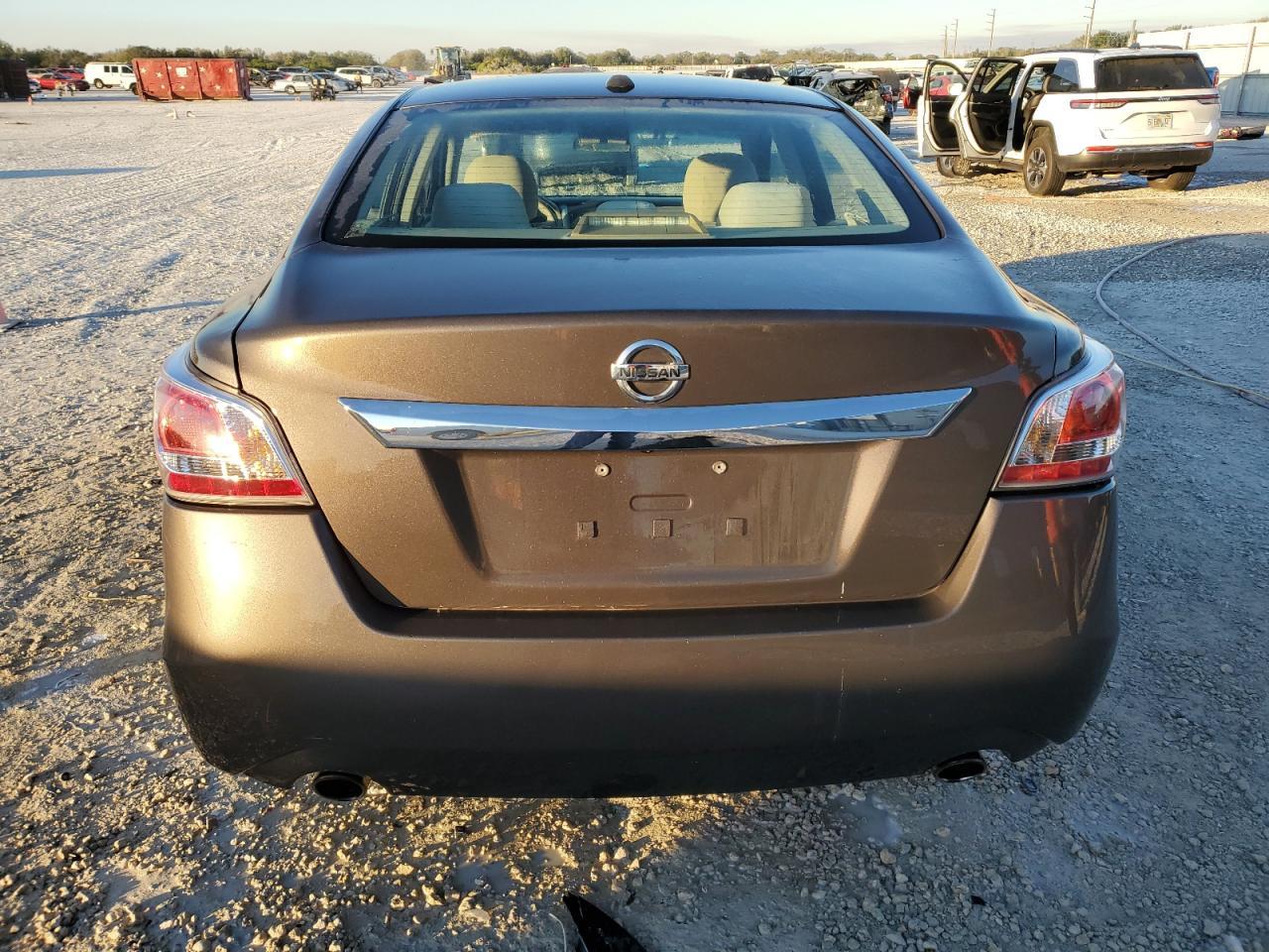 2015 Nissan Altima - Image 6