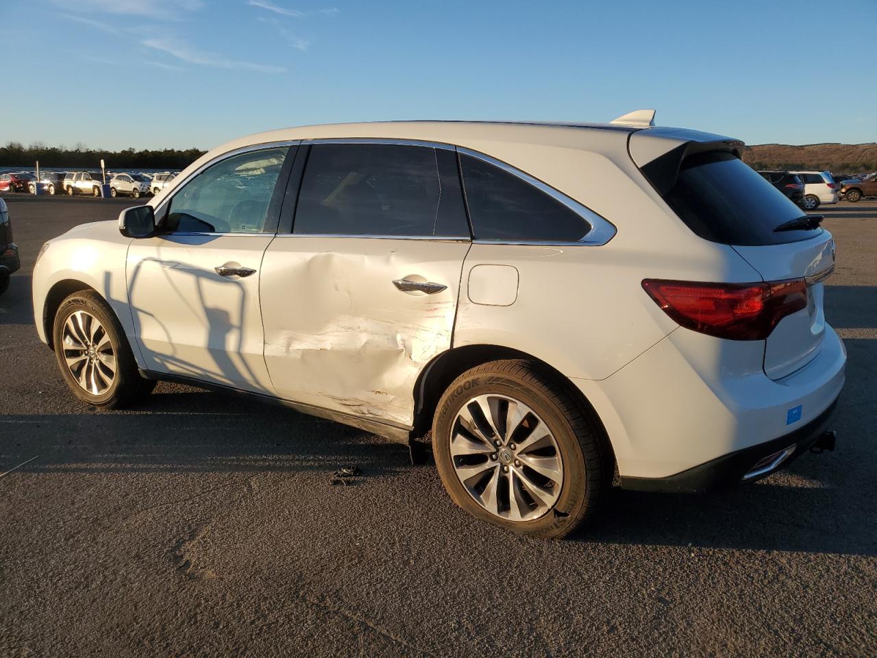 2016 Acura MDX - Image 2