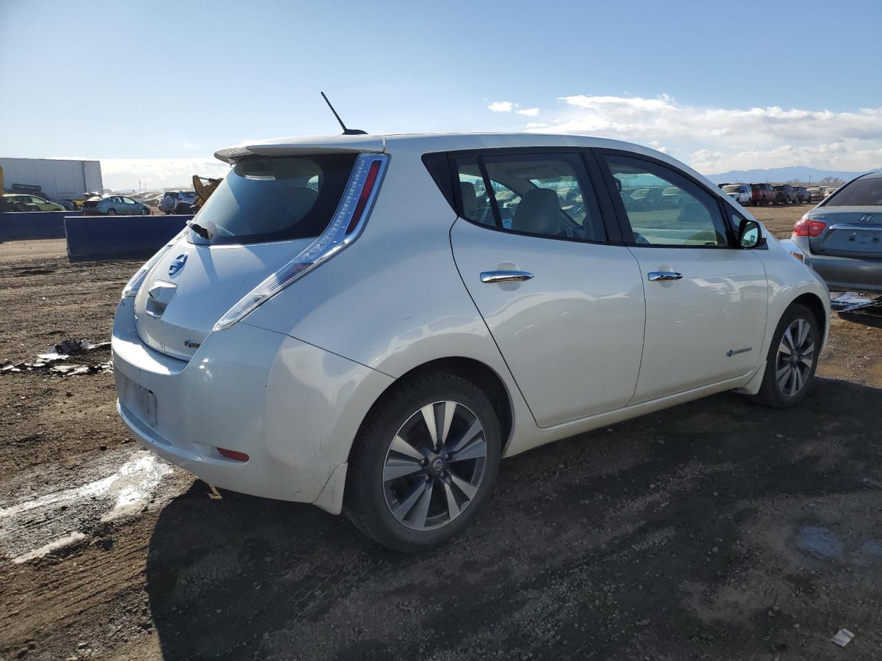 VIN 1N4BZ0CP4GC305314 2016 NISSAN LEAF no.3