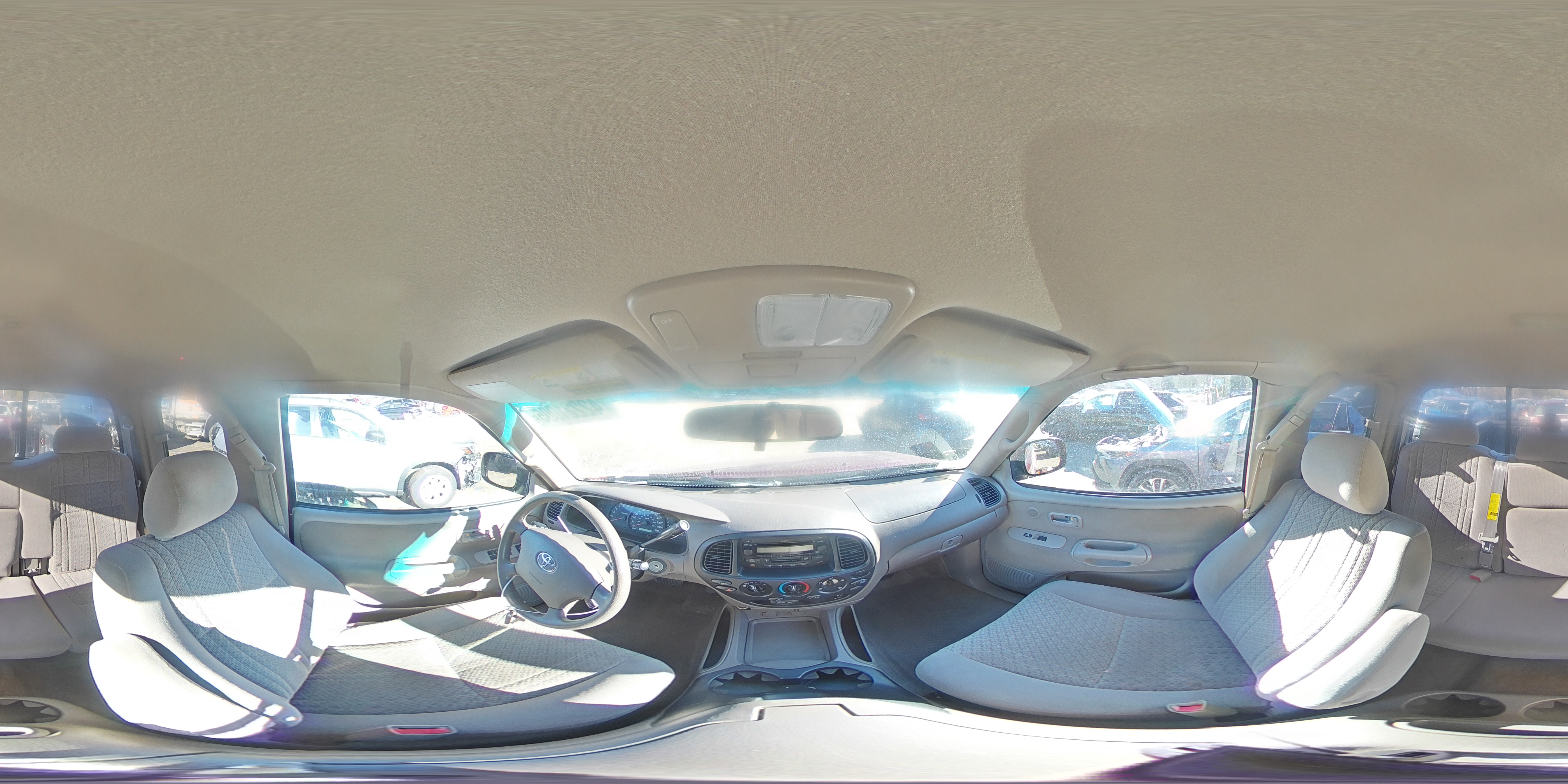 2005 Toyota Tundra - Image 13