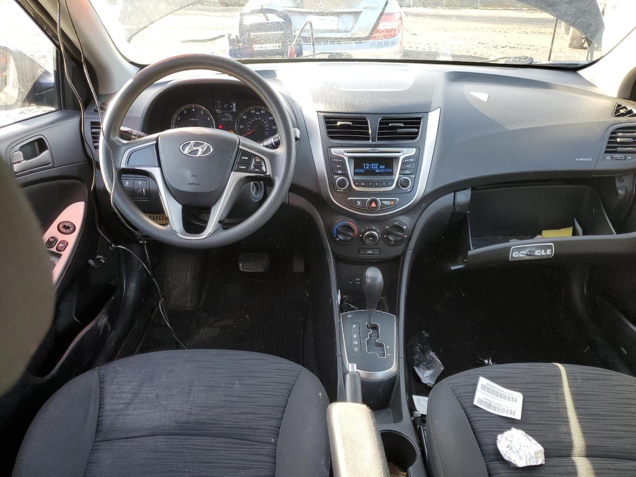 2015 Hyundai Accent - Image 8