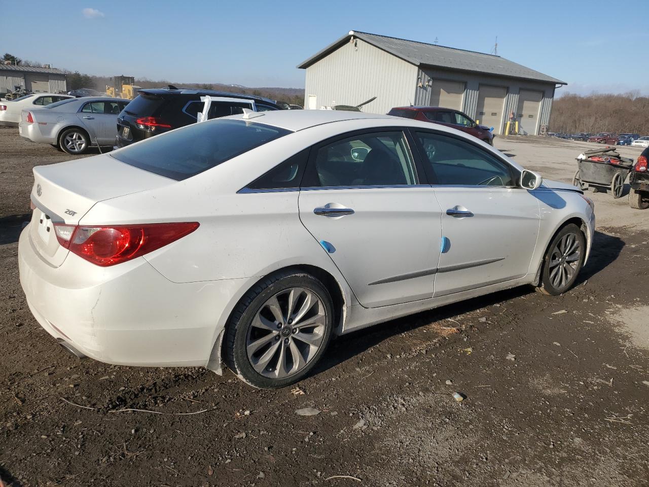2012 Hyundai Sonata - Image 3