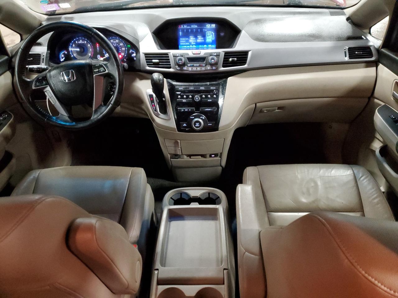 2012 Honda Odyssey - Image 8
